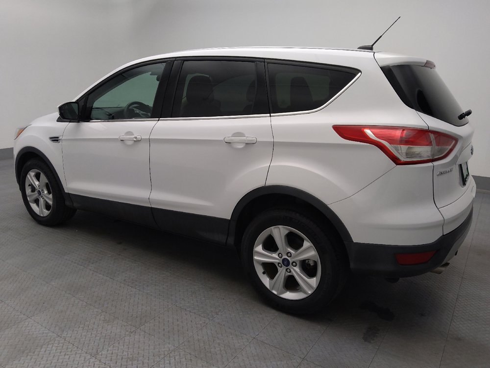 Used 2015 Ford Escape SE FWD image 3