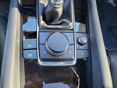 New 2026 MAZDA MAZDA3 2.5 S Hatchback w/ Premium Pkg image 32