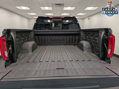 Used 2026 GMC Sierra 1500 SLT w/ SLT Premium Plus Package AWD/4WD image 25