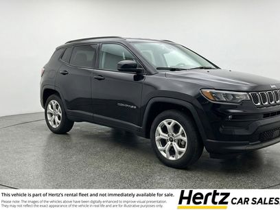 Used 2025 Jeep Compass Latitude