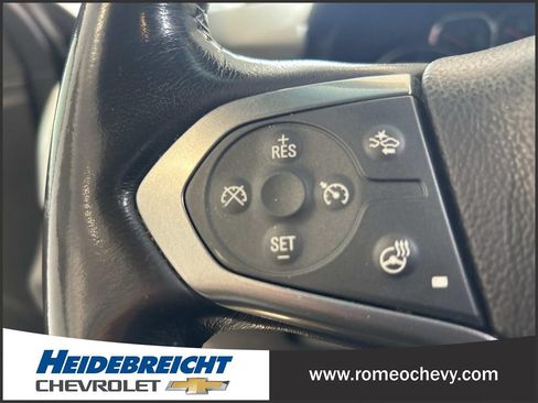 Used 2020 Chevrolet Suburban LT w/ Luxury Package AWD/4WD image 20