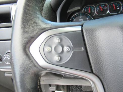 Certified 2018 Chevrolet Silverado 1500 LT RWD image 20