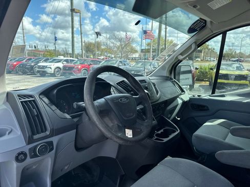 Used 2015 Ford Transit 250 130 Low Roof image 12