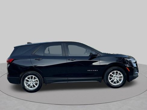 Used 2022 Chevrolet Equinox LS w/ Driver Confidence II Package FWD image 7
