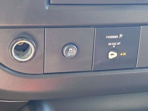 Used 2025 GMC Savana 2500 w/ Driver Convenience Package RWD image 26