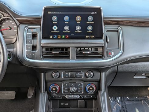 Used 2021 Chevrolet Tahoe LT w/ LT Signature Package AWD/4WD image 3