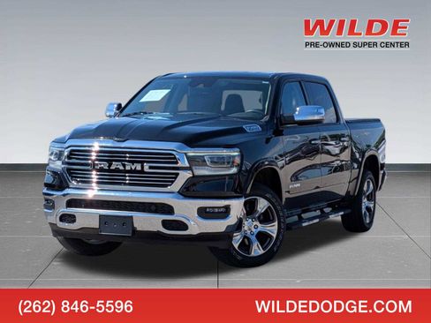 Used 2022 RAM 1500 Laramie AWD/4WD image 1