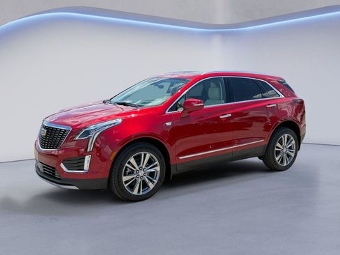Used 2026 Cadillac XT5 Premium Luxury w/ Driver Assist Package AWD/4WD image 7