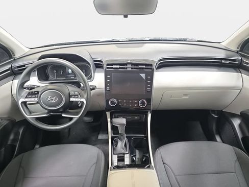 Used 2023 Hyundai Tucson SE AWD/4WD image 10