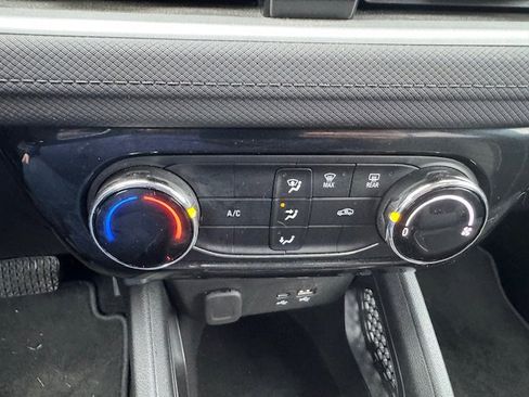 Used 2024 Chevrolet TrailBlazer LT image 17