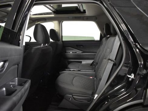 Certified 2024 Nissan Pathfinder SV w/ SV Premium Package AWD/4WD image 30