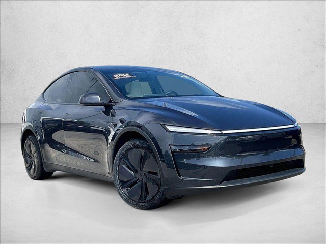 Used 2026 Tesla Model Y 2WD image 11