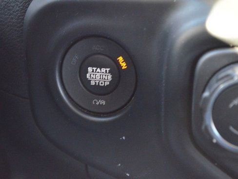 Used 2023 Jeep Wrangler Sport S image 27