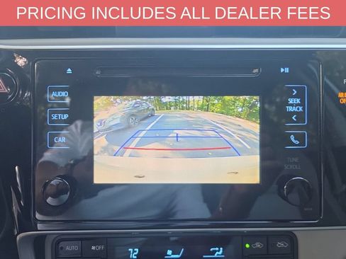 Used 2017 Toyota Corolla LE w/ Carpet Mat Package (TMS) FWD image 7