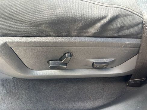 Used 2012 RAM 1500 Big Horn image 19