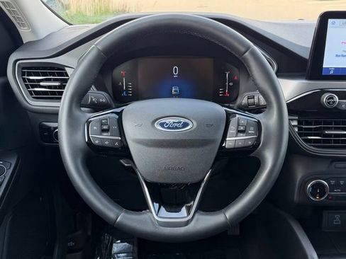 Used 2023 Ford Escape Active AWD/4WD image 12