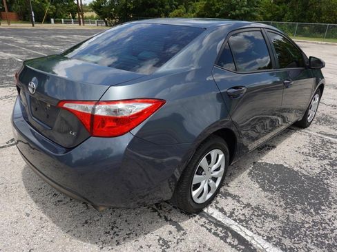 Used 2014 Toyota Corolla LE FWD image 7
