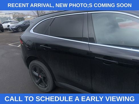 Used 2019 Jaguar F-PACE Prestige image 5