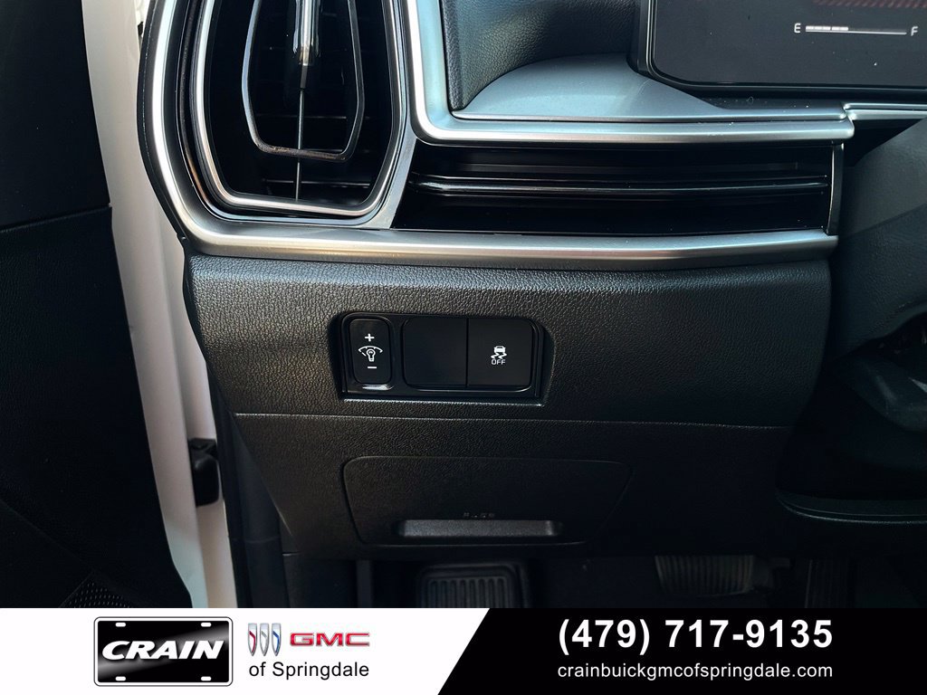 Used 2025 Kia Sorento S AWD/4WD image 13
