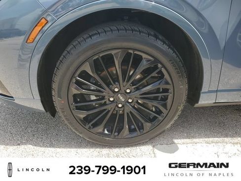 Certified 2023 Lincoln Corsair Reserve w/ Equipment Group 201A AWD/4WD image 12