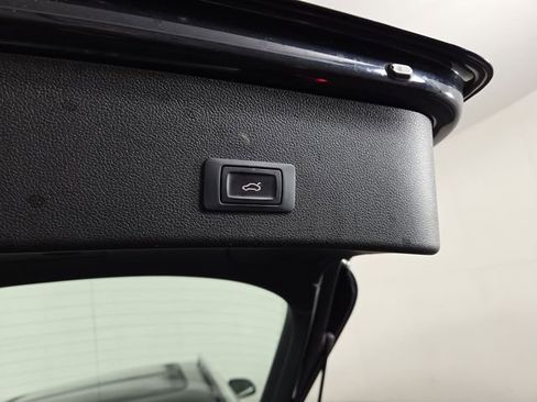 Used 2013 Audi A4 Premium Plus w/ Premium Plus Pkg AWD/4WD image 36
