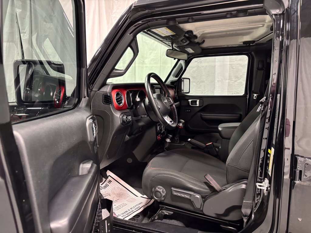Used 2020 Jeep Wrangler Unlimited Rubicon w/ LED Lighting Group AWD/4WD image 10
