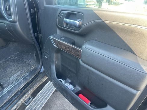 Used 2021 GMC Sierra 3500 Denali w/ Denali Ultimate Package image 22