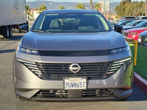 Certified 2025 Nissan Murano SV image 27