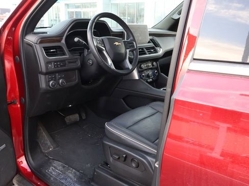 Used 2023 Chevrolet Tahoe Premier image 13