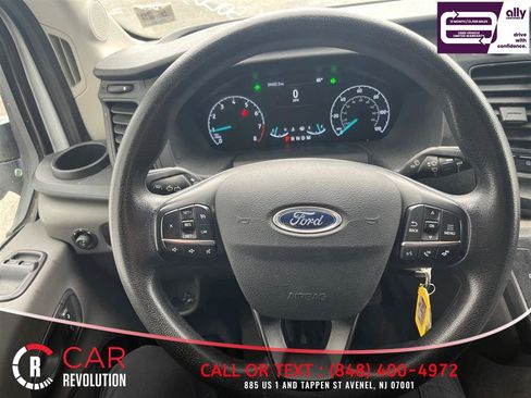 Used 2024 Ford Transit 250 148 Medium Roof Extended AWD image 17