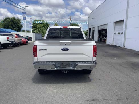 Used 2016 Ford F150 Lariat w/ Equipment Group 502A Luxury RWD image 4