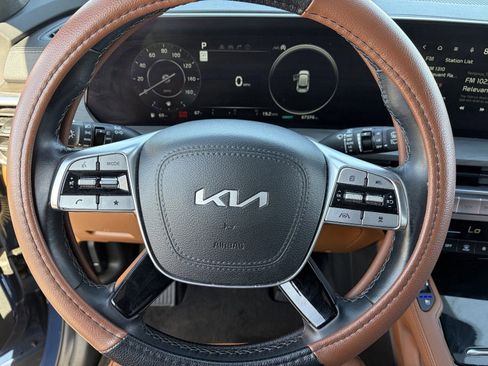 Used 2023 Kia Telluride SX Prestige X-Pro AWD/4WD image 24
