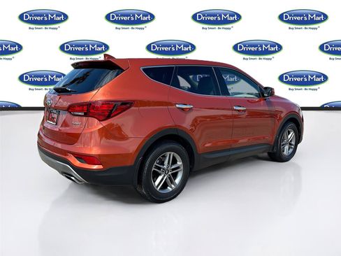 Used 2017 Hyundai Santa Fe Sport FWD image 7