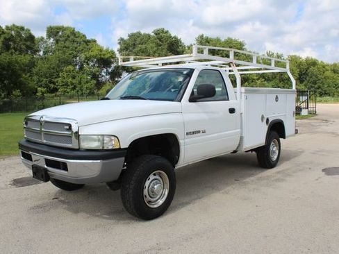 Used 2002 Dodge Ram 2500 Truck 4x4 Regular Cab image 2