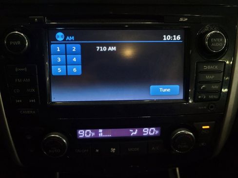 Used 2013 Nissan Altima 3.5 SL w/ Technology Pkg FWD image 25