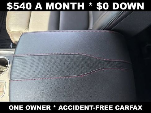 Used 2023 Chevrolet Traverse RS AWD/4WD image 21