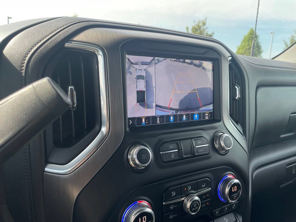 Used 2022 GMC Sierra 2500 Denali AWD/4WD image 16