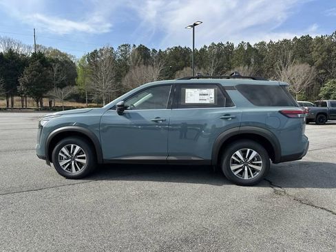 New 2026 Nissan Pathfinder SL AWD/4WD image 5