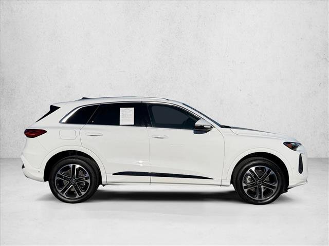 Certified 2025 Audi Q5 Premium w/ Convenience Package AWD/4WD image 4