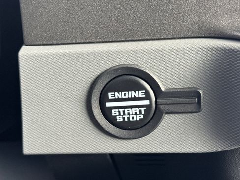 Certified 2024 Ford Bronco Big Bend image 24