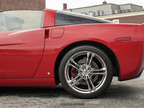 Used 2008 Chevrolet Corvette Coupe RWD image 5