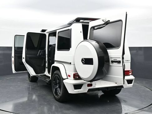 Used 2017 Mercedes-Benz G 63 AMG 4MATIC image 40