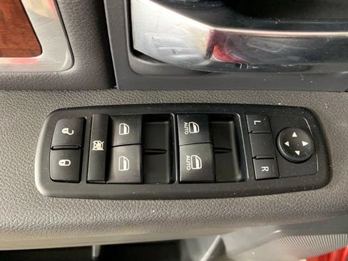 Used 2012 RAM 1500 Laramie w/ Protection Group AWD/4WD image 31