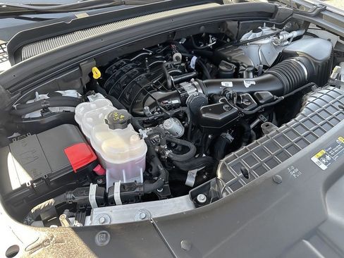 Used 2022 Jeep Grand Cherokee L Laredo image 26