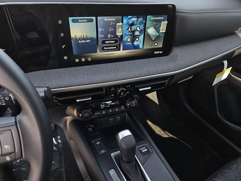 New 2026 Nissan Kicks SV image 15