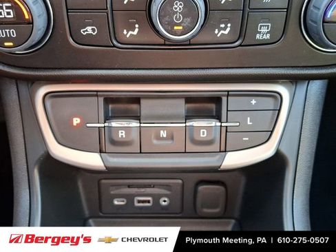 Certified 2023 GMC Terrain Denali AWD/4WD image 18