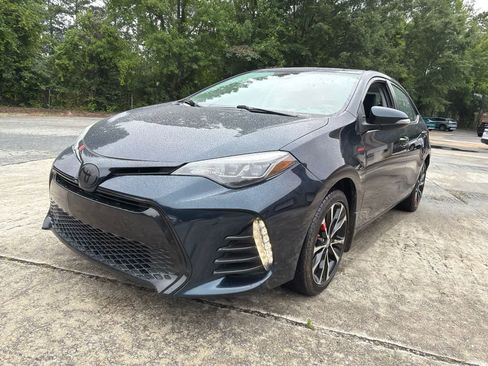 Used 2019 Toyota Corolla XSE FWD image 1