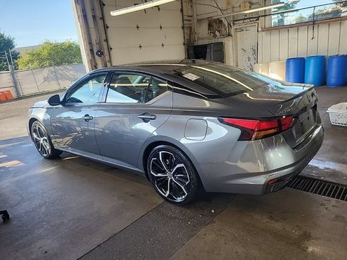 Used 2026 Nissan Altima 2.5 SR FWD image 10