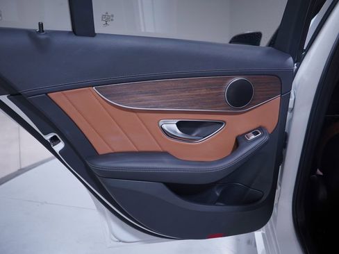 Used 2020 Mercedes-Benz C 300 Sedan image 15