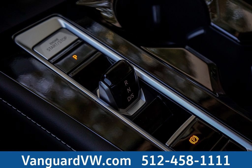 New 2025 Volkswagen Atlas SEL Premium R-Line AWD/4WD image 38